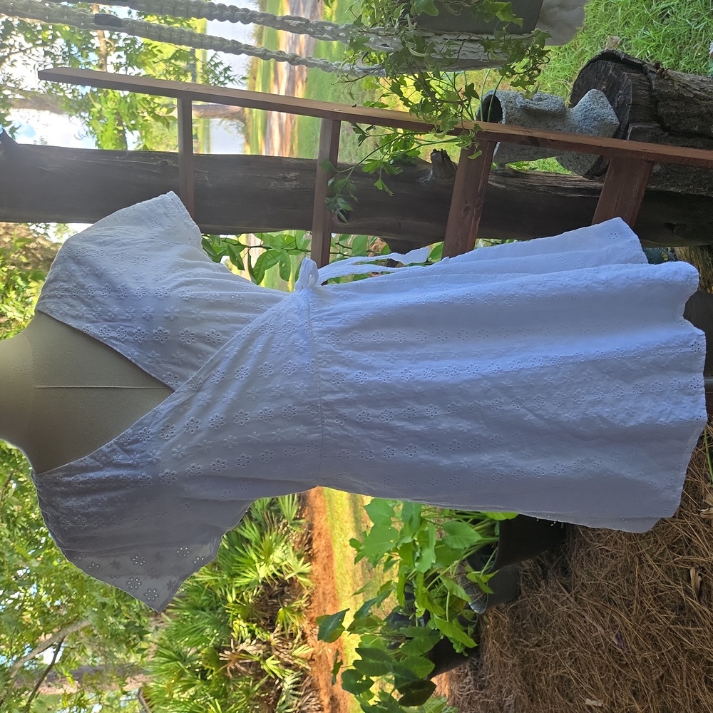 Jun & Ivy White Eyelet Faux Wrap Mini Dress Size Medium